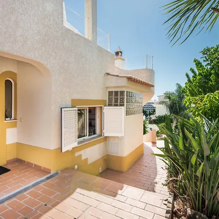 Camelias Vip By Interhome *