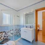 Camelias Vip By Interhome البوفيرا